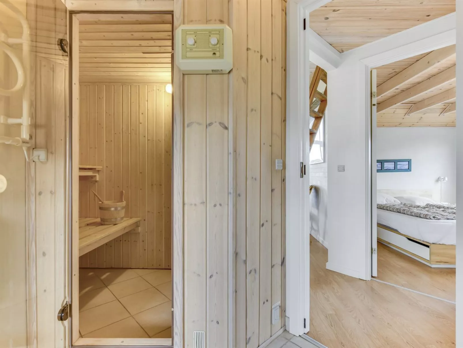 "Sigbritt" - 100m from the sea-Binnen