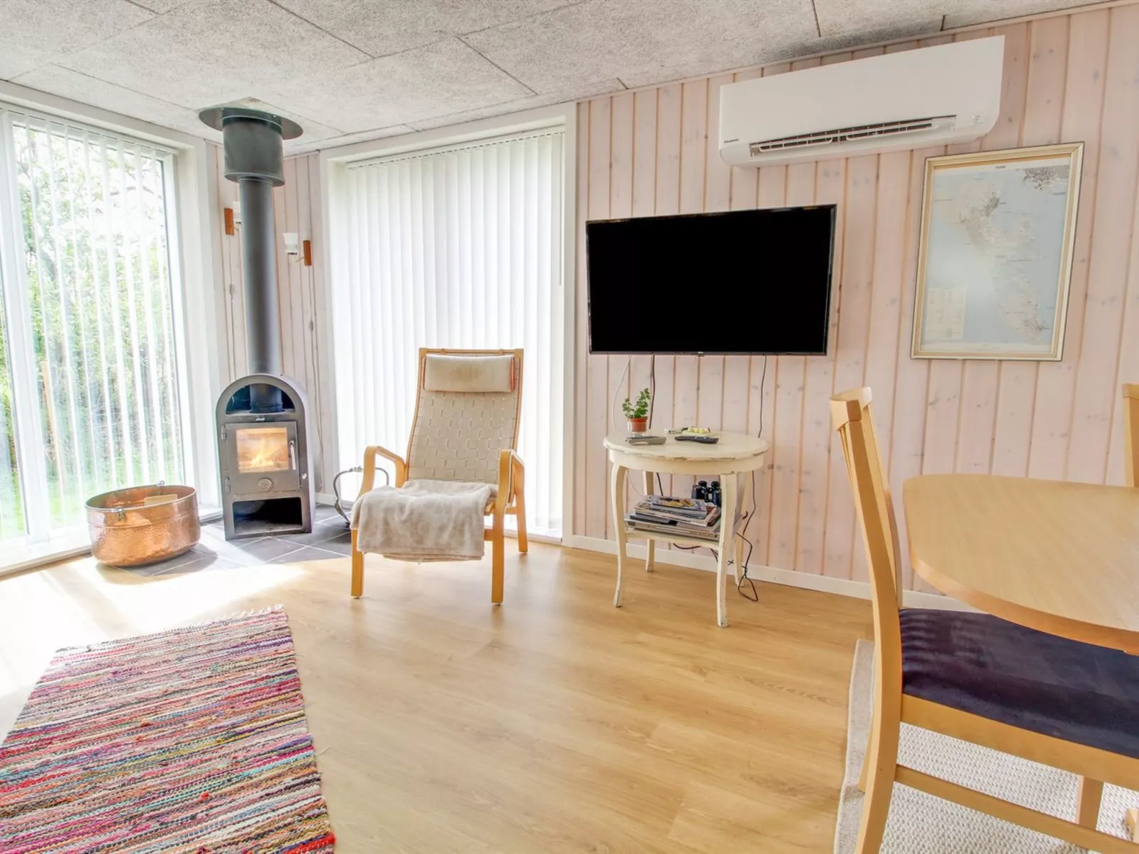 "Nielsine" - 1.5km from the sea-Binnen