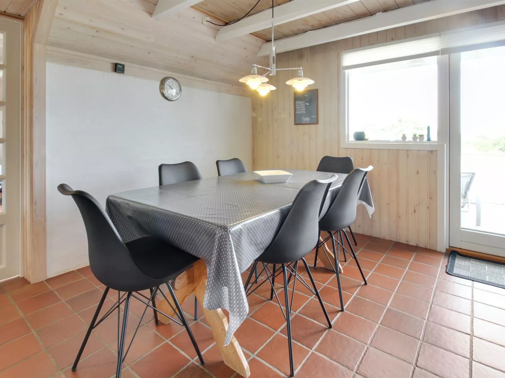 "Sys" - 500m from the sea-Binnen