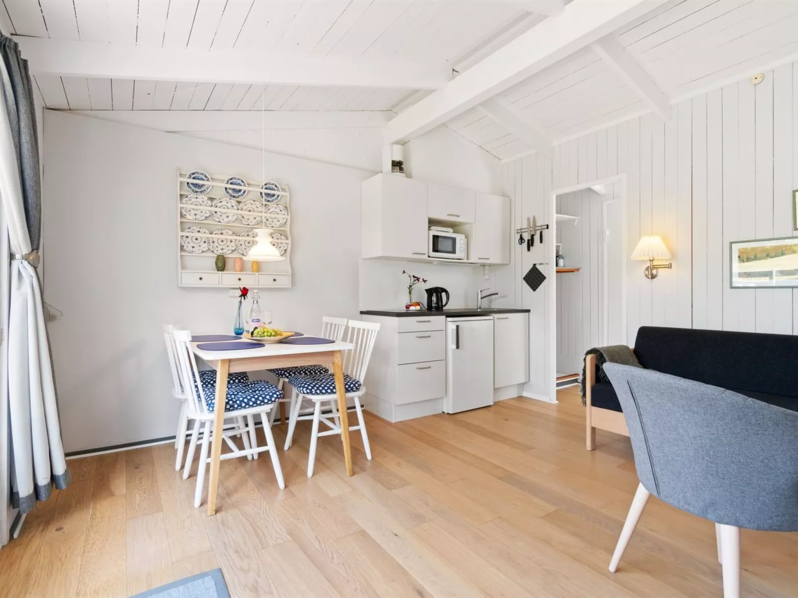 "Kjera" - 200m from the sea-Binnen