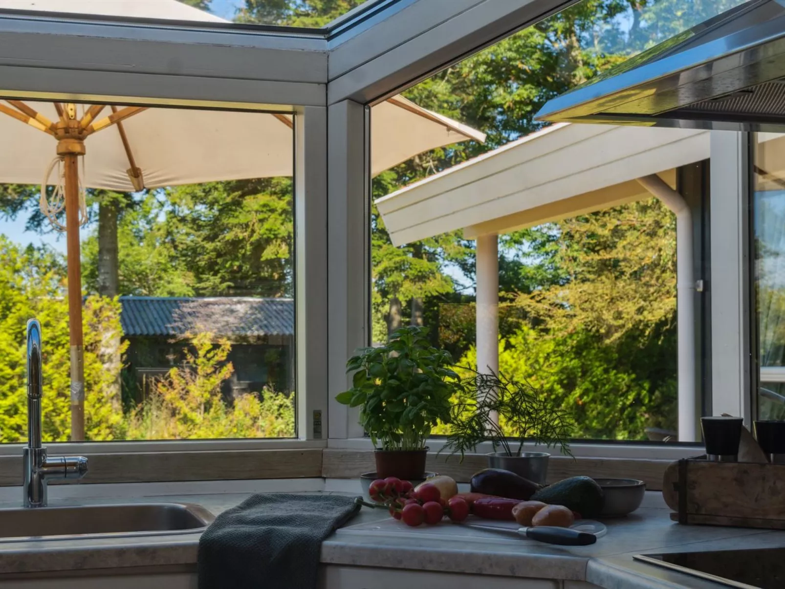 "Rixa" - 525m from the sea-Binnen