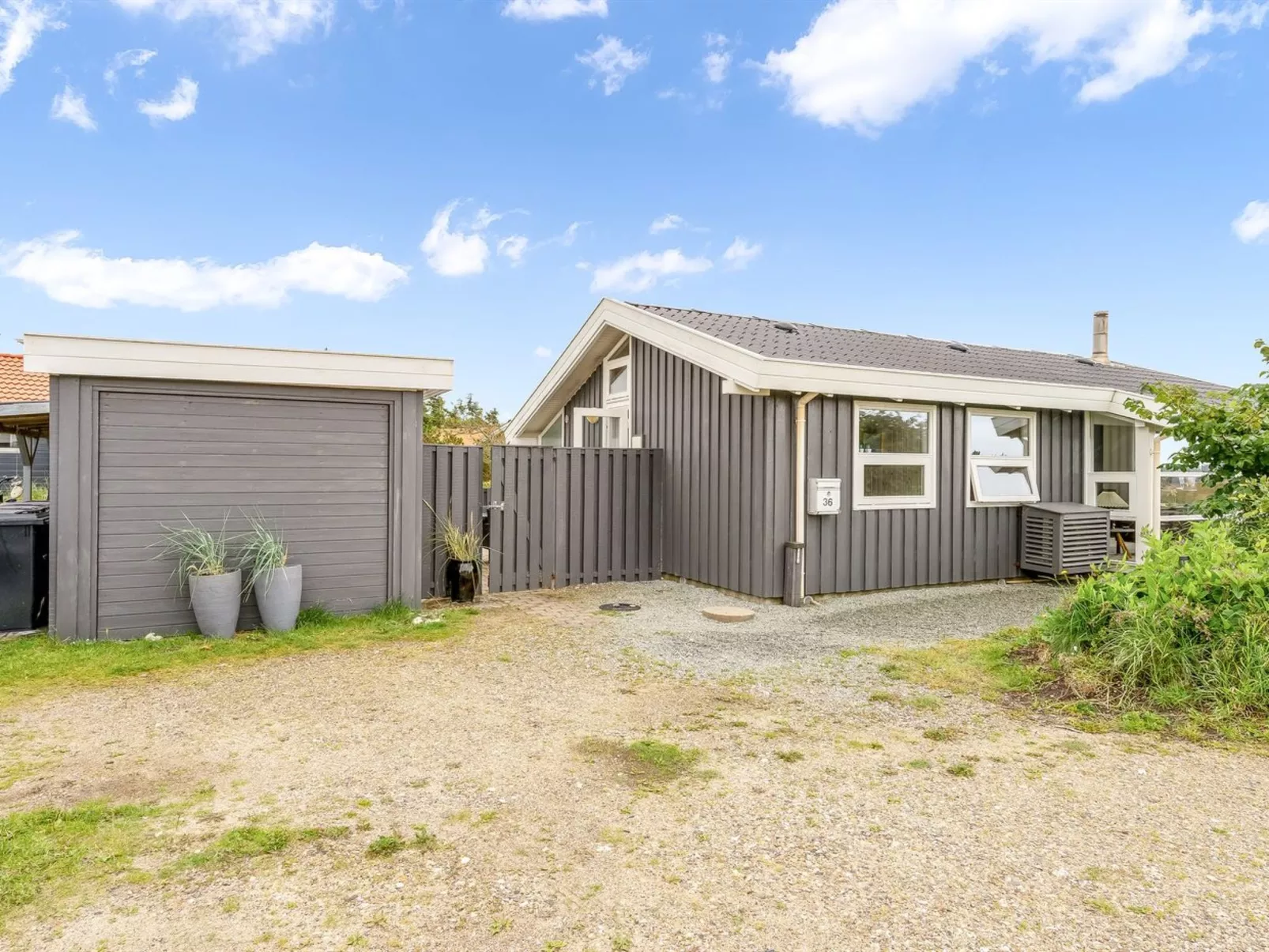 "Laurentius" - 300m from the sea-Buiten