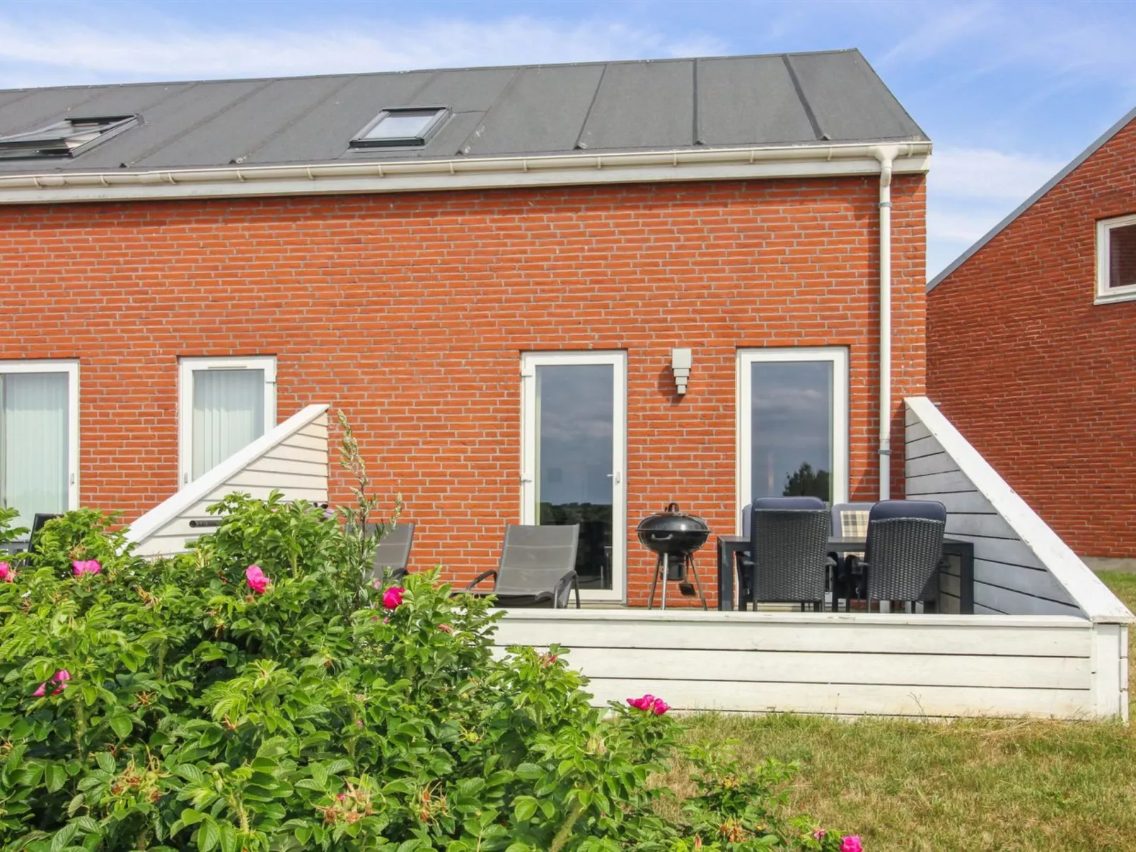 "Femja" - 2.3km from the sea-Buiten