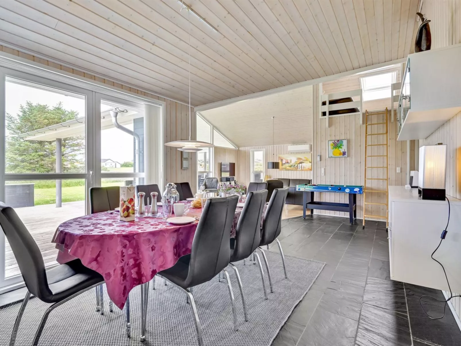 "Nahel" - 150m to the fjord-Binnen