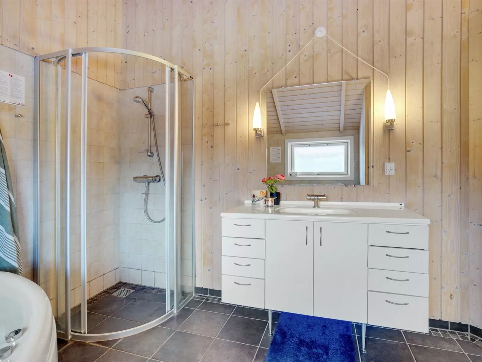 "Gertrud" -  from the sea-Binnen