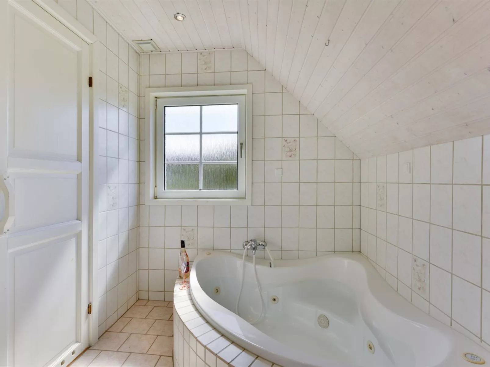 "Pasi" - 1.2km from the sea-Binnen