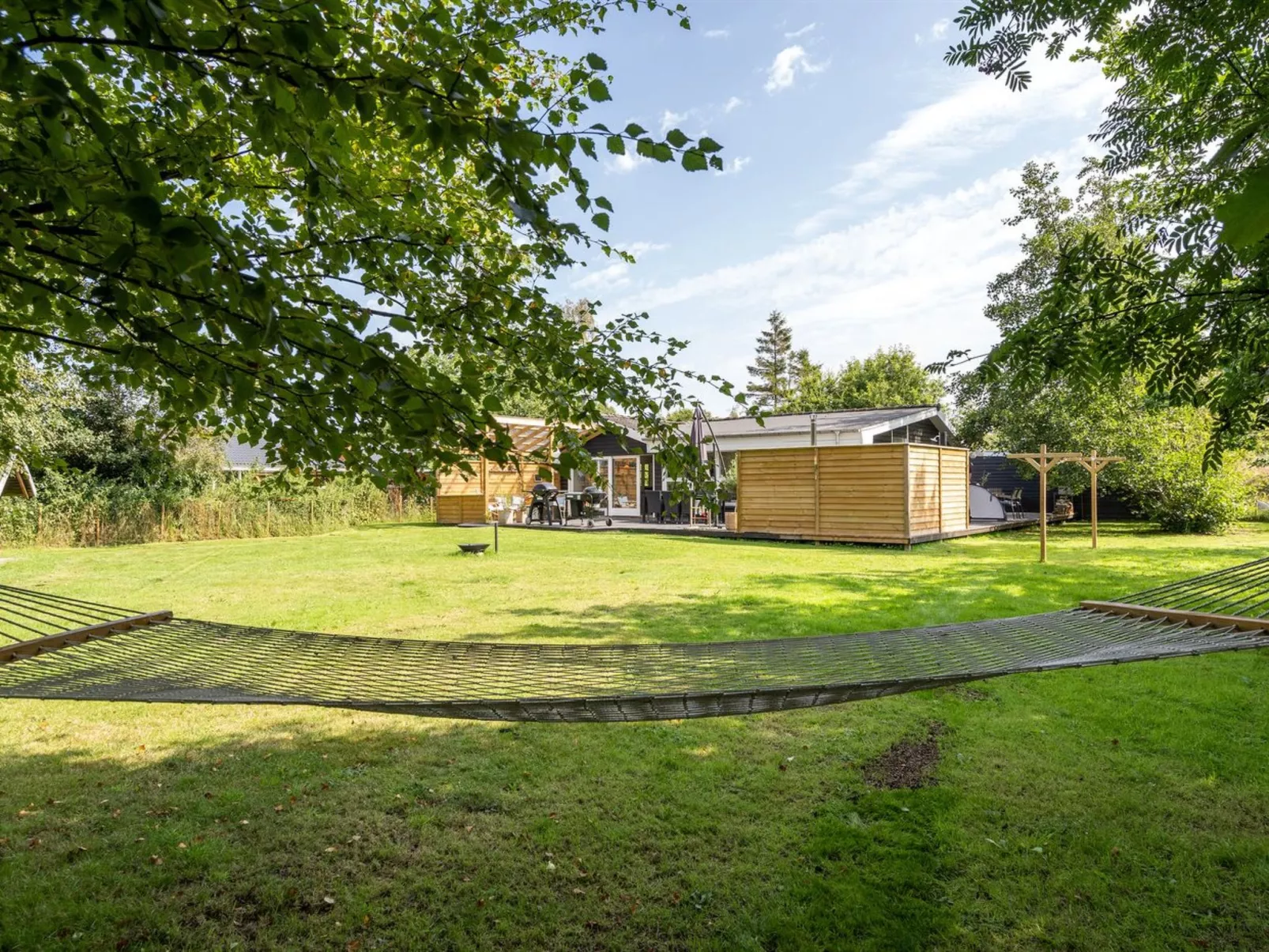 "Jaana" - 780m to the fjord-Buiten