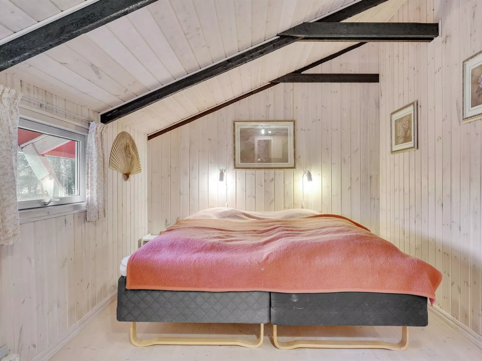 "Feliza" -  from the sea-Binnen