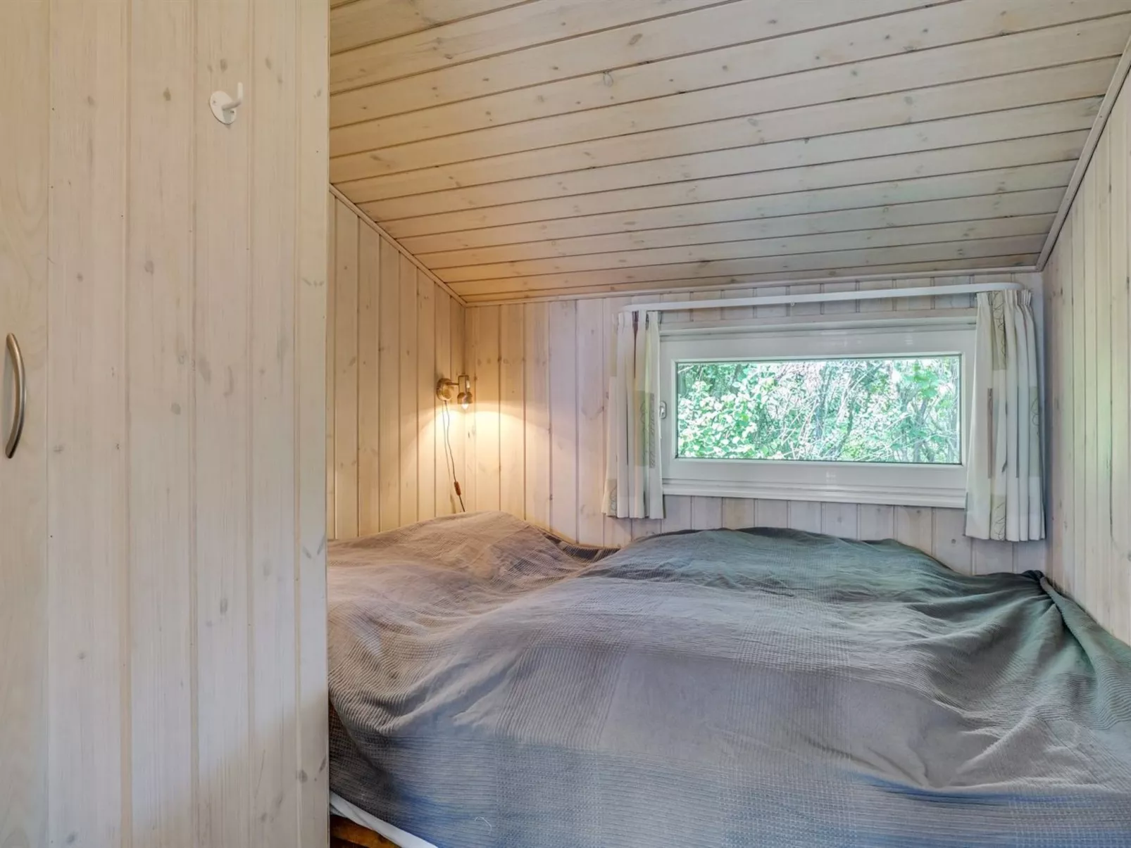 "Kajana" - 400m from the sea-Binnen