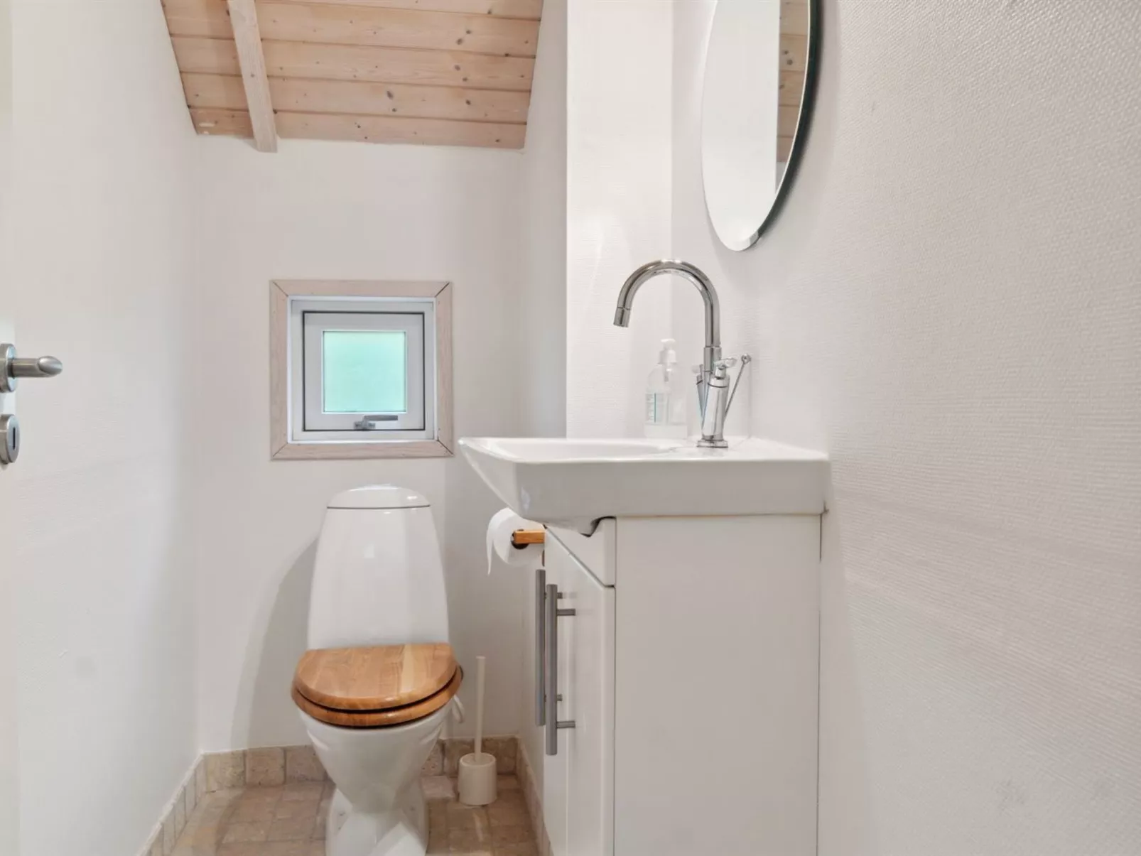 "Merina" - 700m from the sea-Binnen