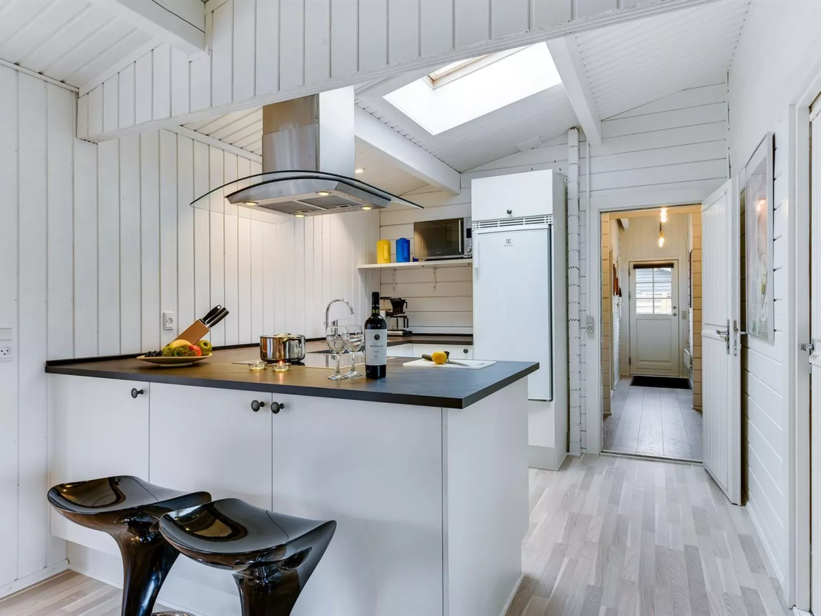 "Hardina" - 300m from the sea-Binnen