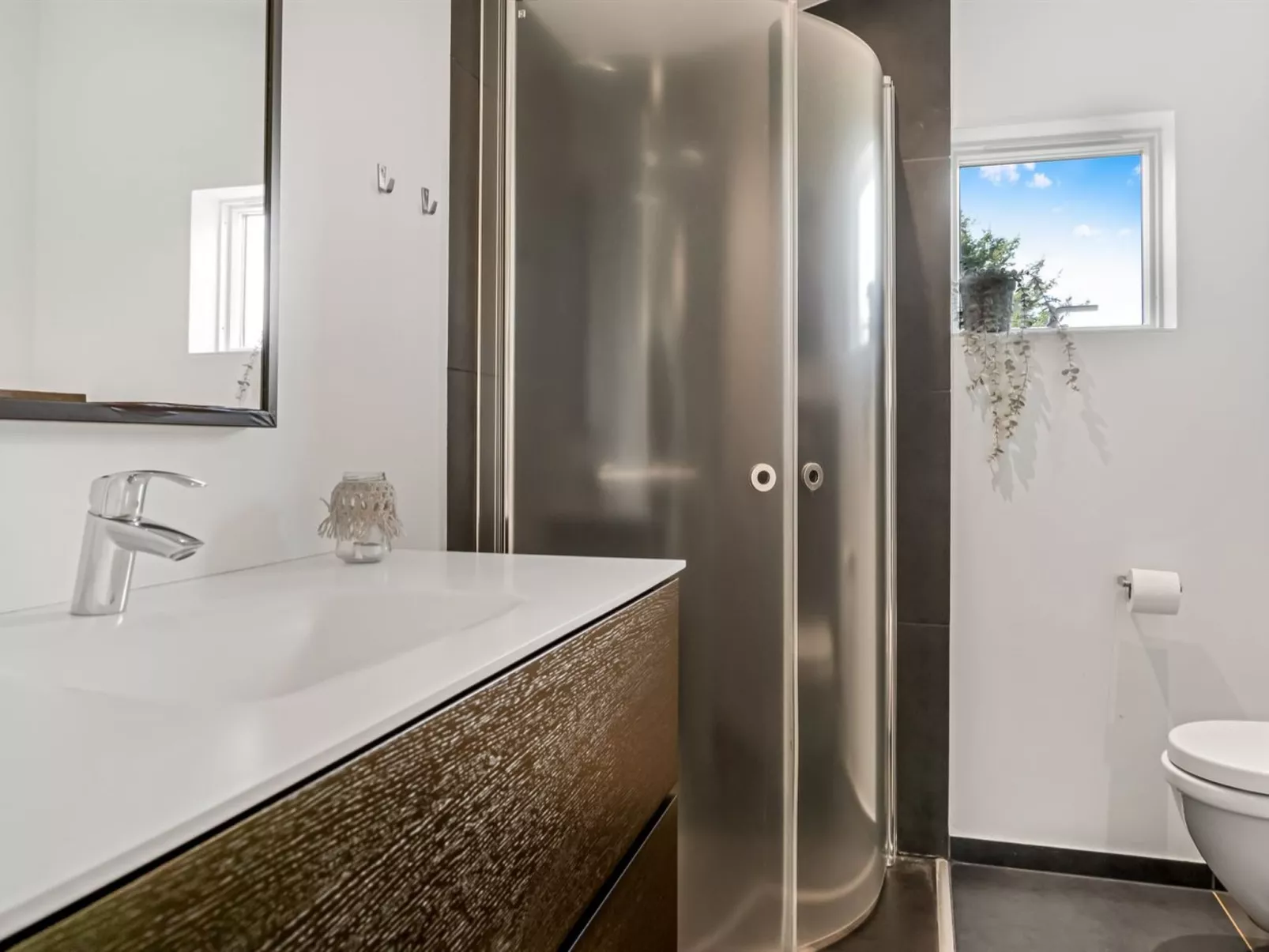 "Hermine" - 600m from the sea-Binnen