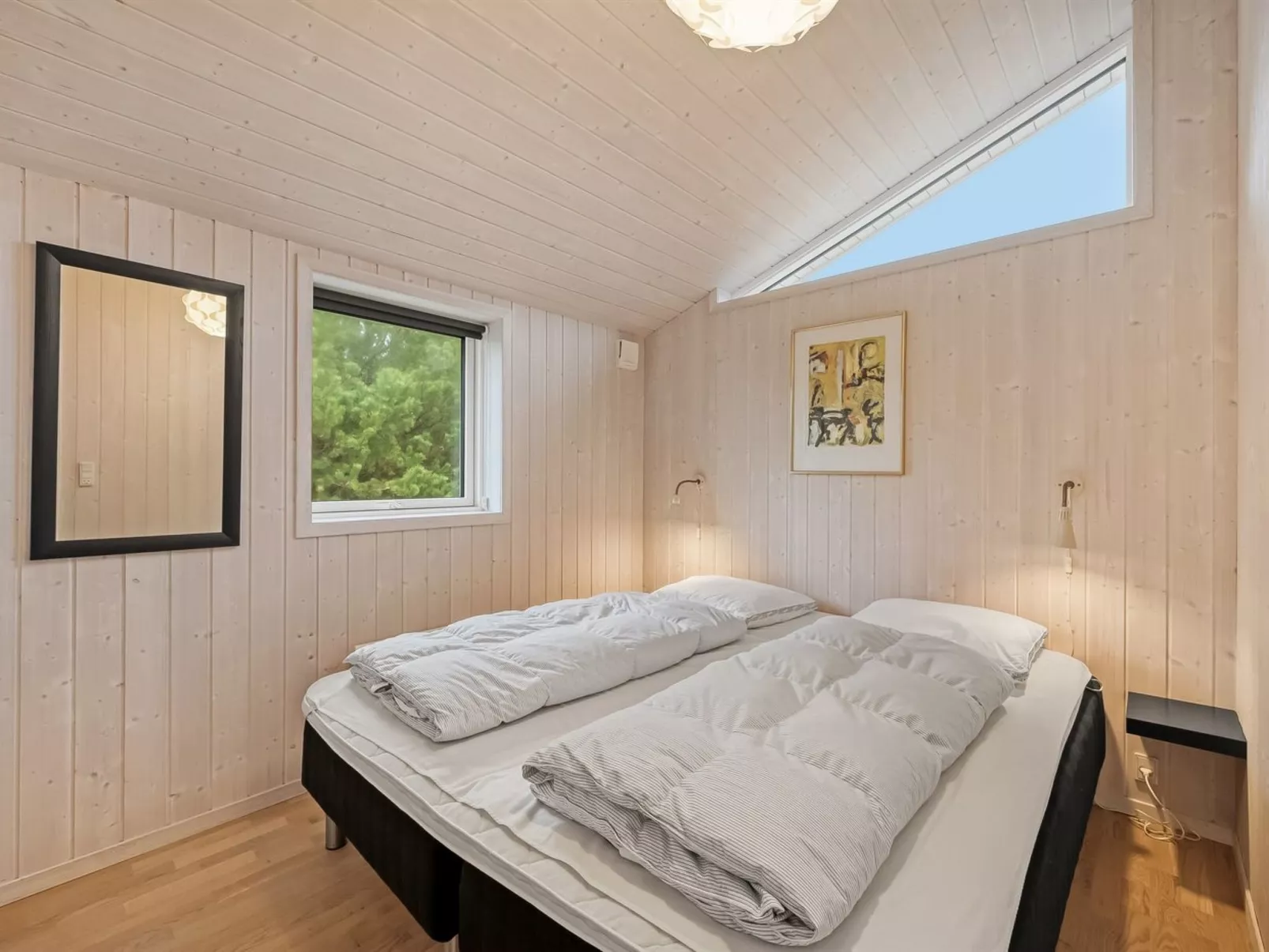 "Helen" - 500m to the fjord-Binnen