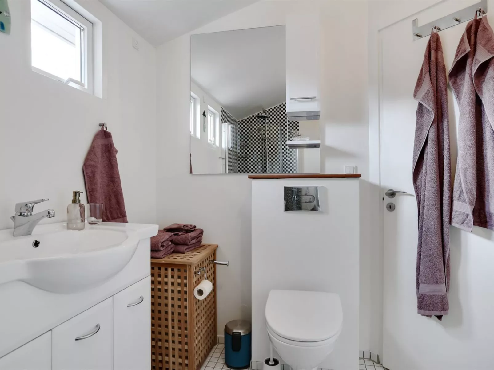 "Poul" - 100m from the sea-Binnen