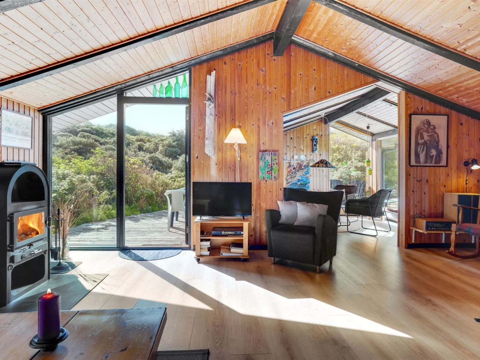 "Madita" - 310m from the sea-Binnen