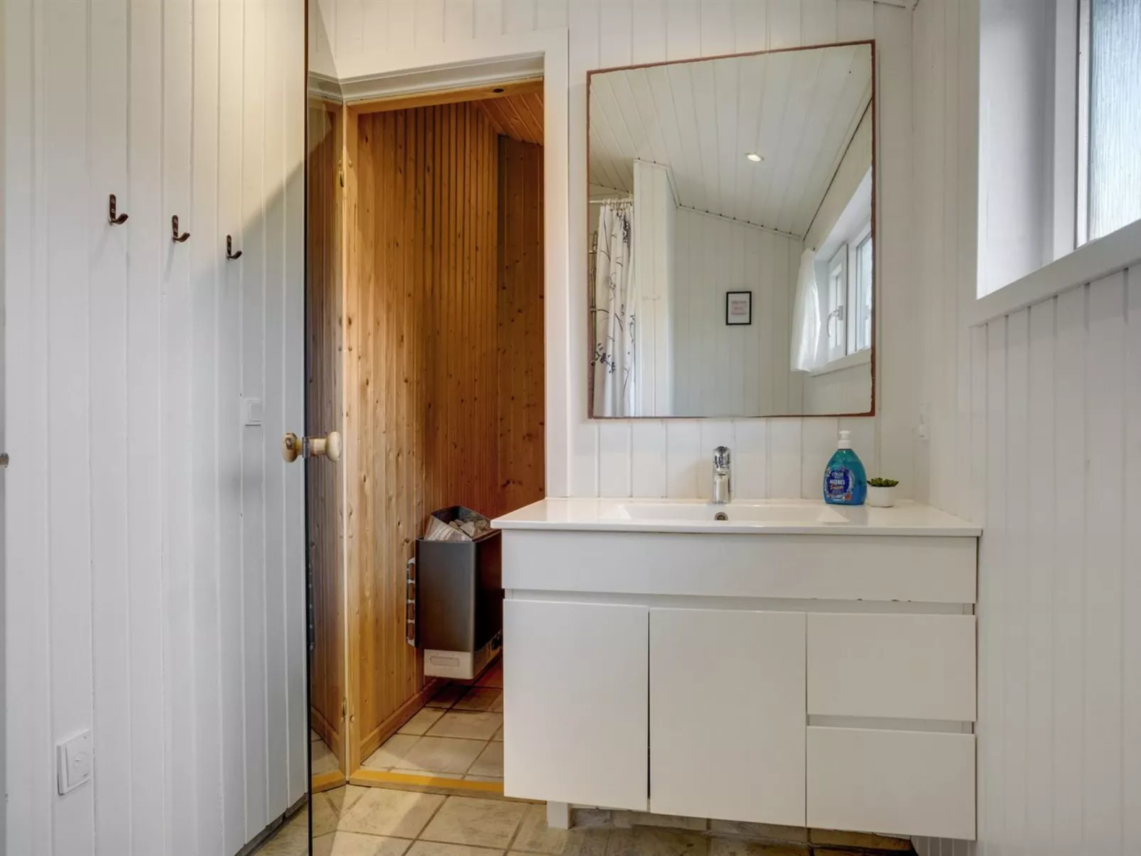 "Larisa" - 250m from the sea-Binnen