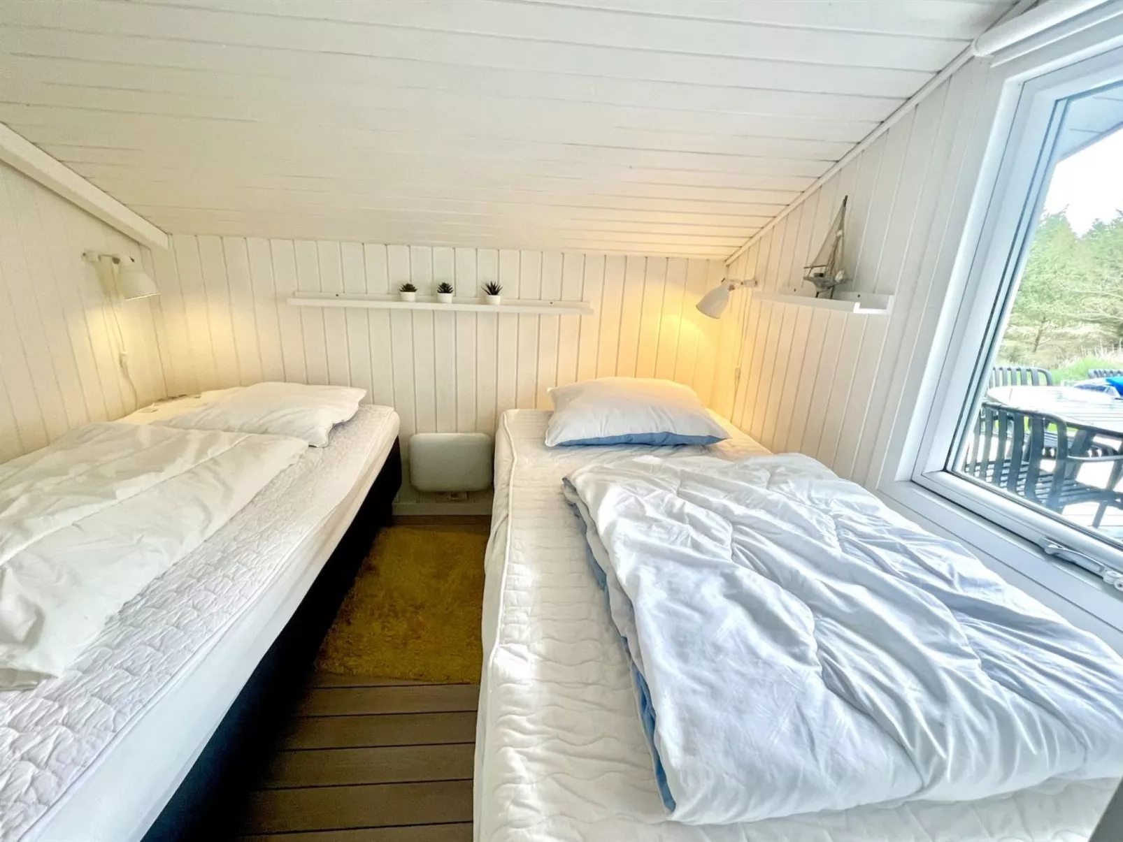 "Nilson" - 1.4km from the sea-Binnen