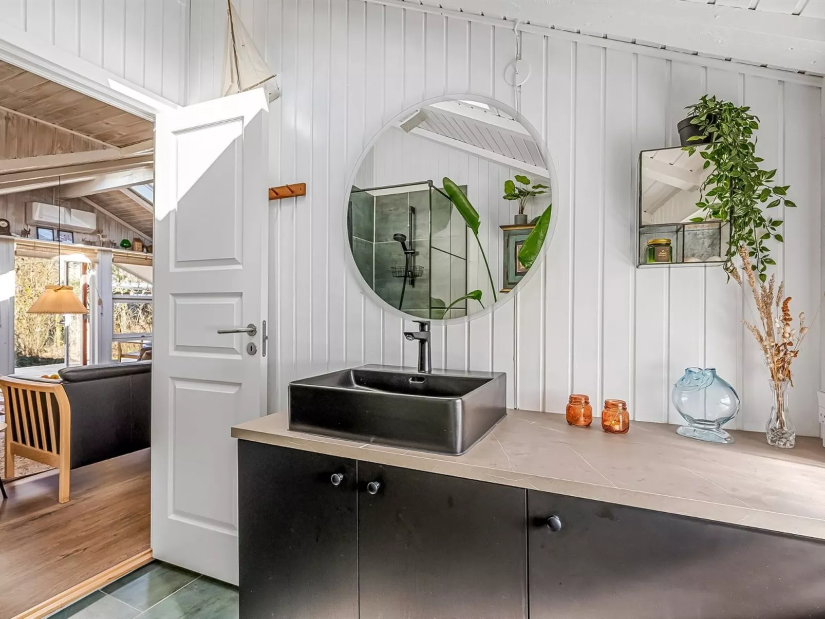 "Gunde" - 300m to the fjord-Binnen