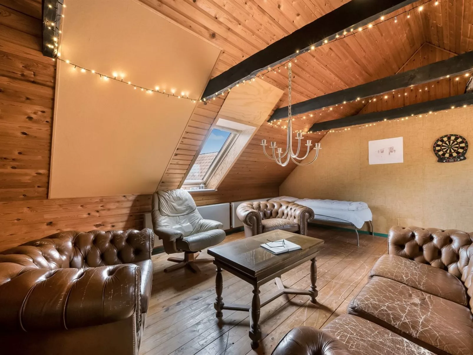 "Wilmar" - 1km to the fjord-Binnen