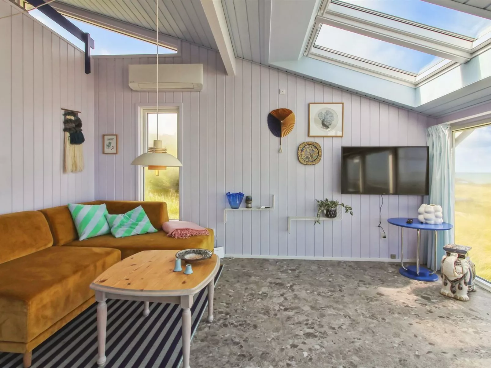 "Joske" - 50m from the sea-Binnen