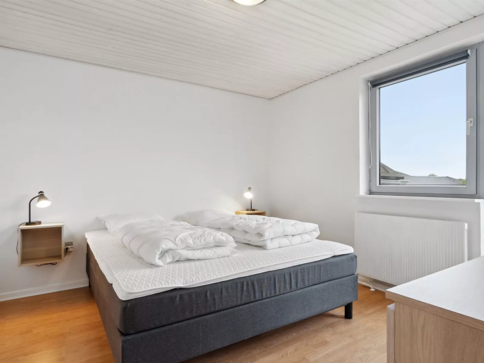 "Elaine" - 350m from the sea-Binnen