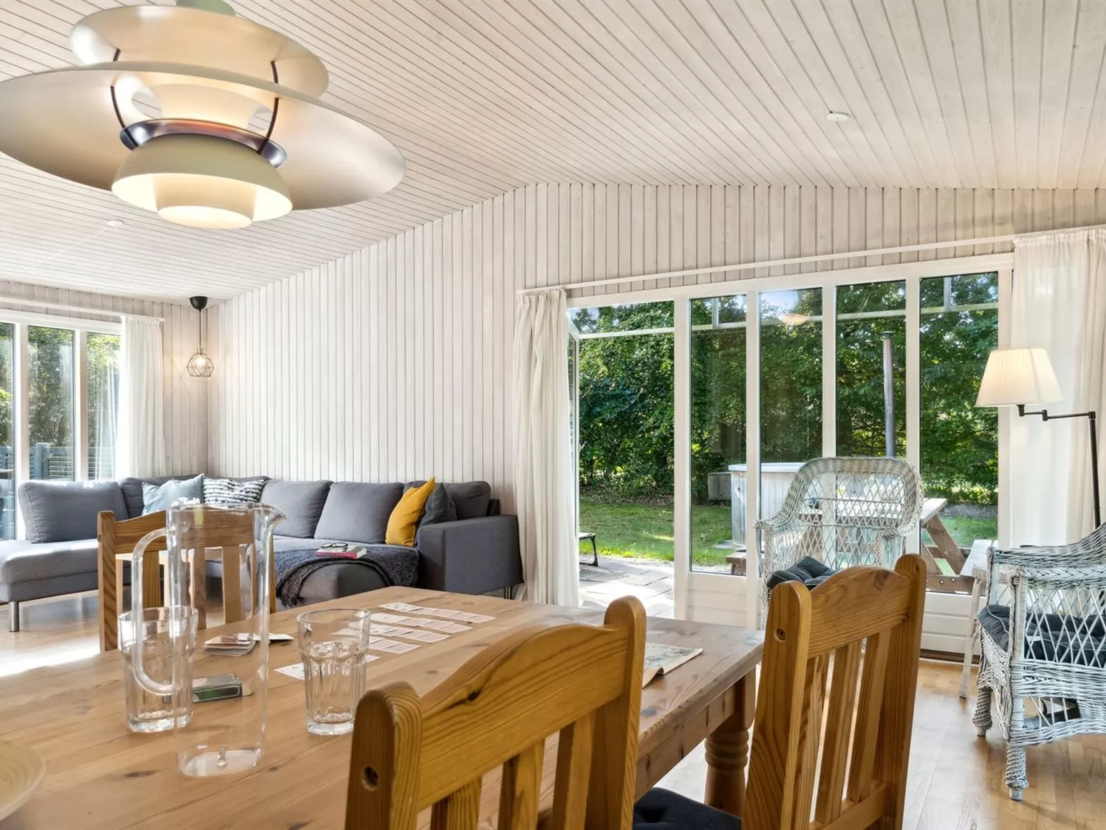 "Arwin" - 200m from the sea-Binnen