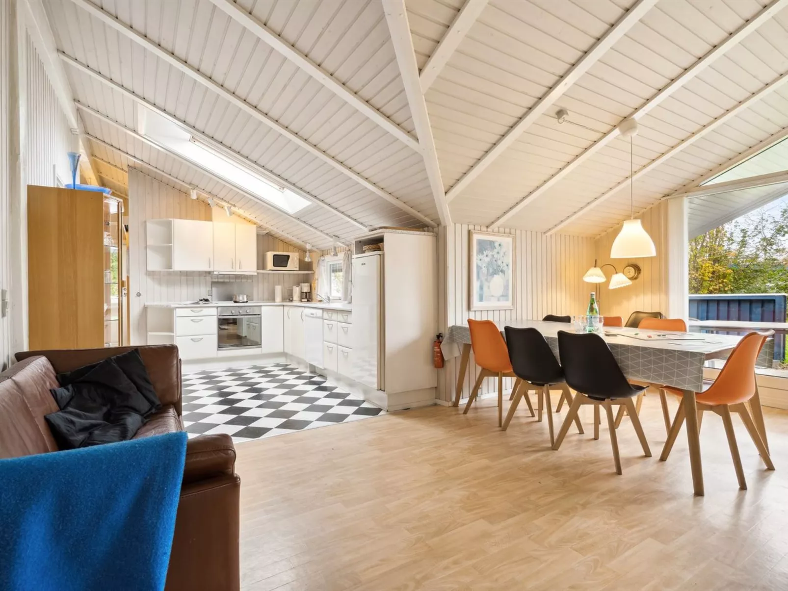 "Alrun" - 150m from the sea-Binnen