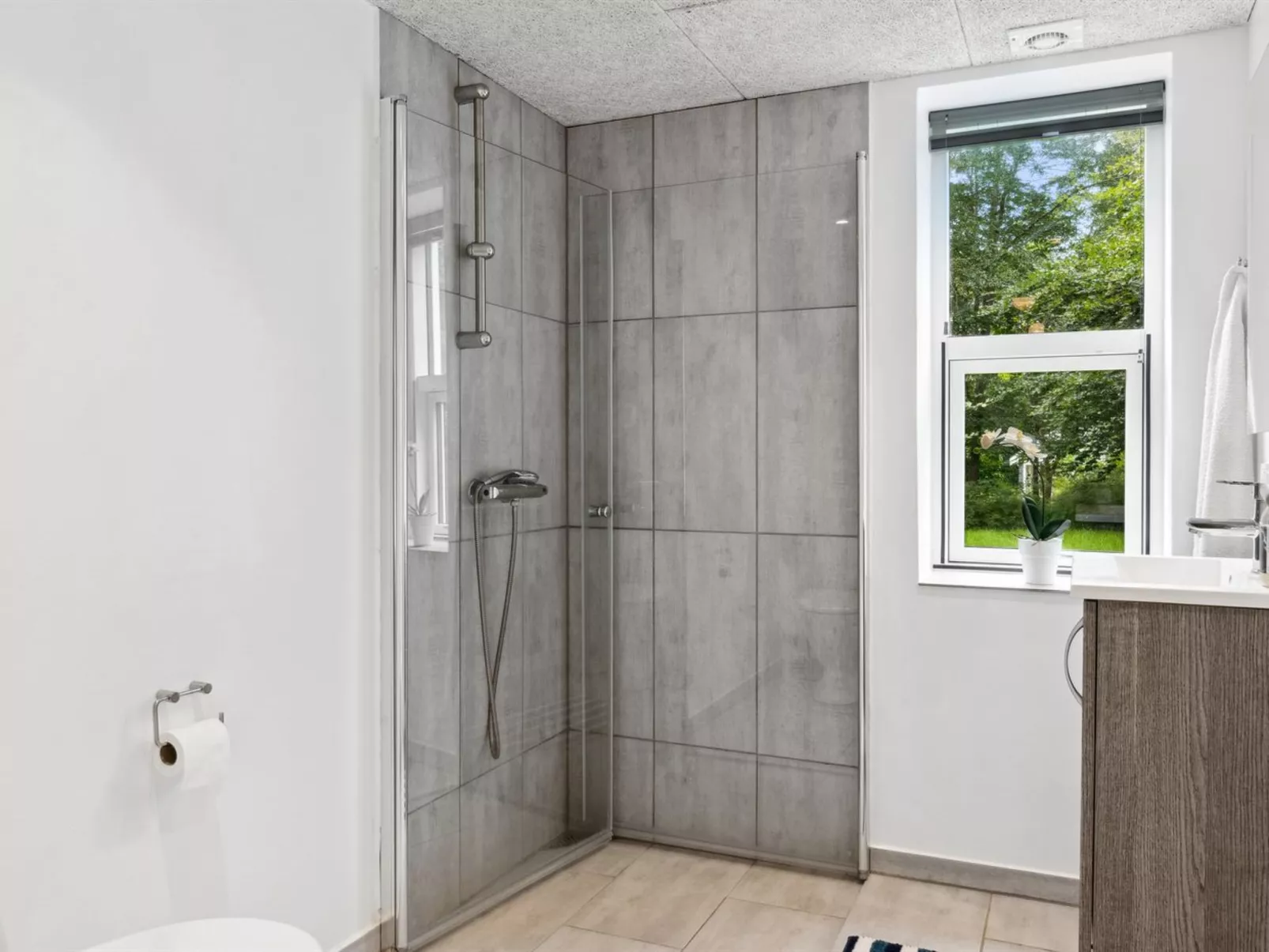 "Gisl" - 1.3km from the sea-Binnen