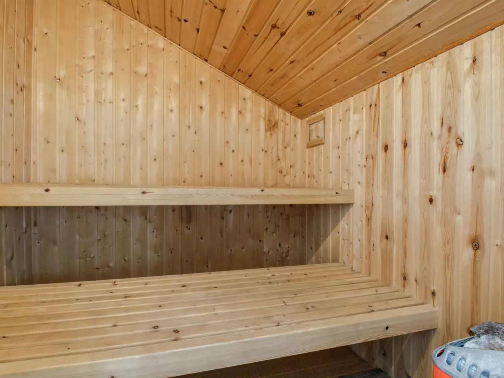 "Frellef" - 491m from the sea-Binnen