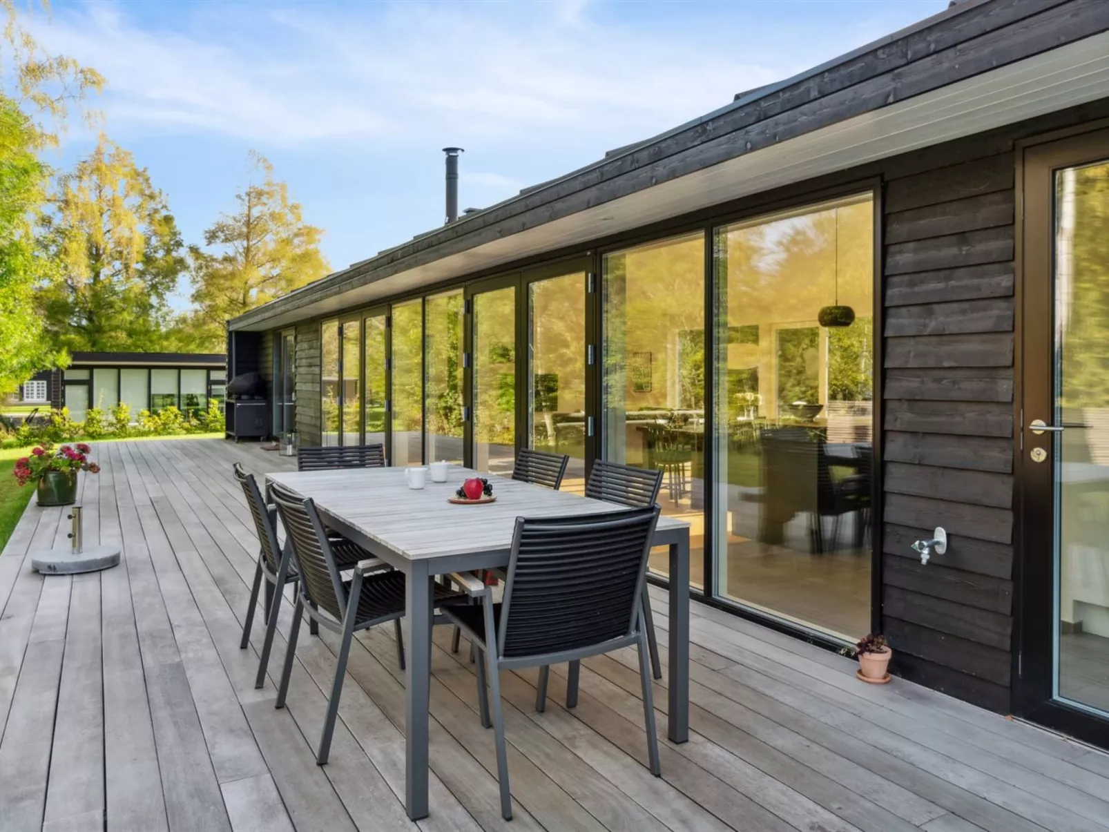 "Tessa" - 1.6km from the sea-Buiten