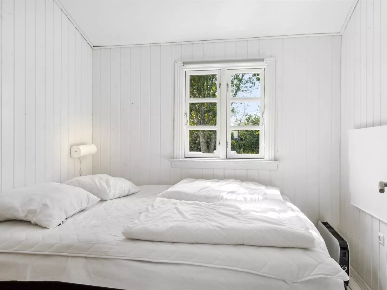 "Mella" - 625m from the sea-Binnen