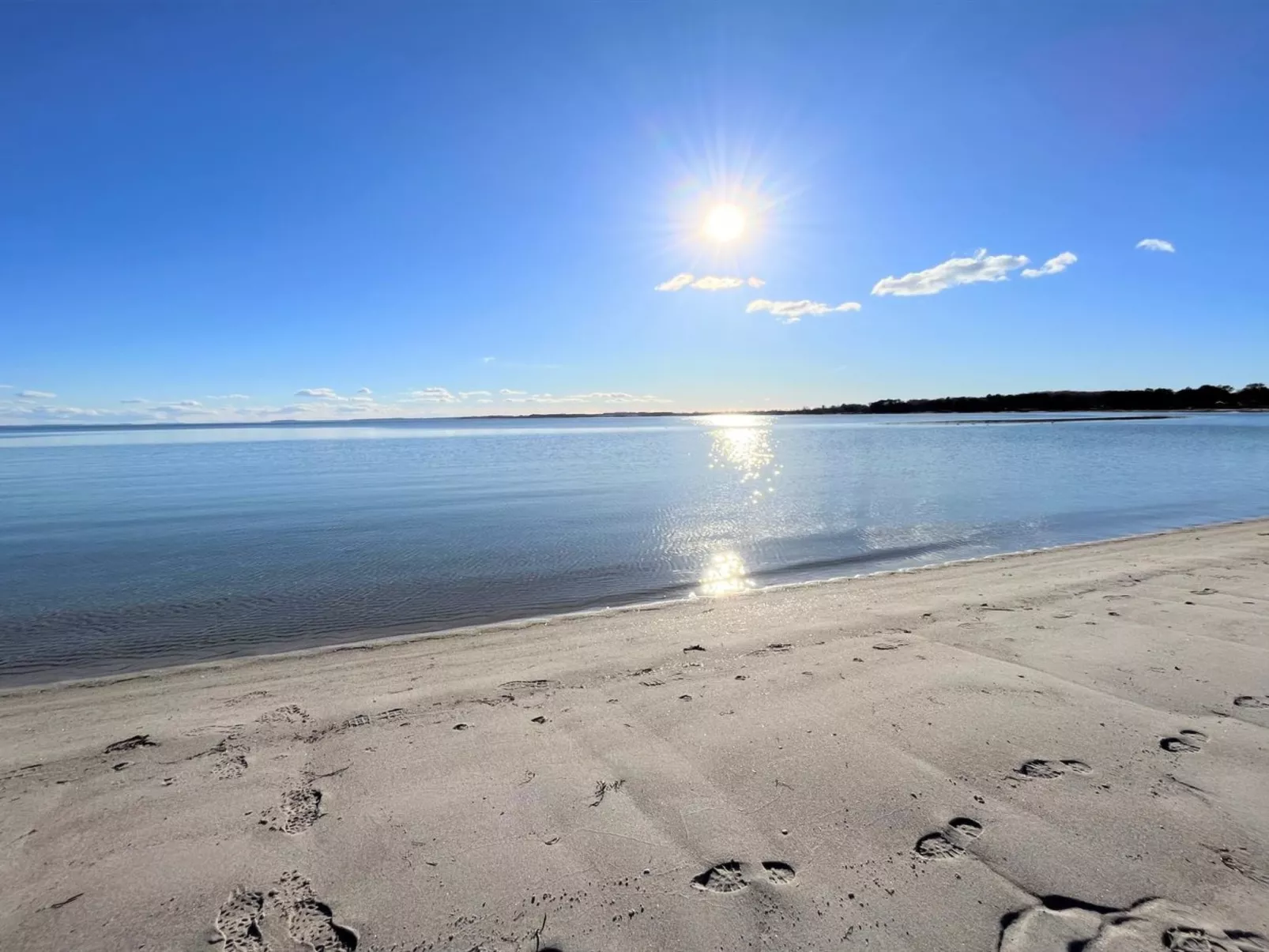 "Toska" - 100m to the fjord-Buiten