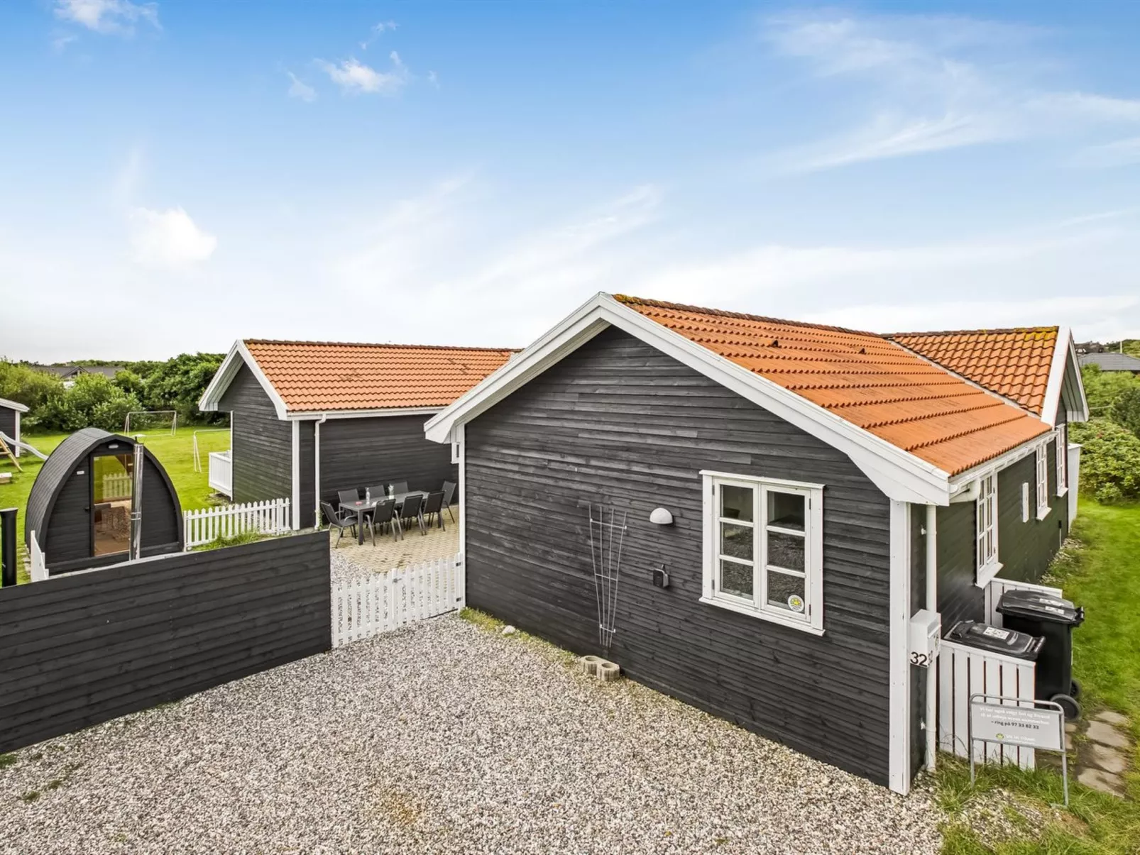 "Torhild" - 700m from the sea-Buiten