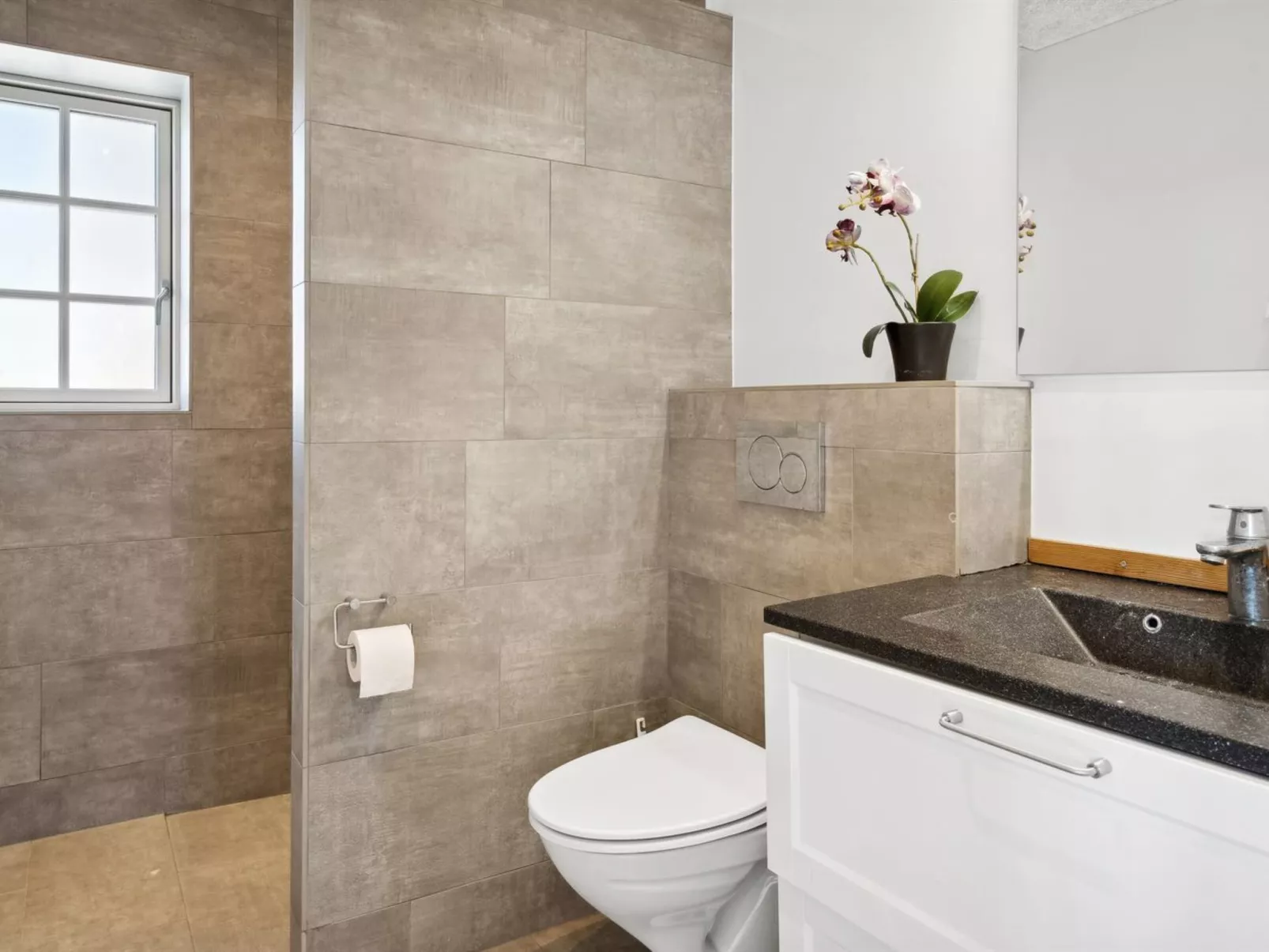 "Aderice" - 300m from the sea-Binnen