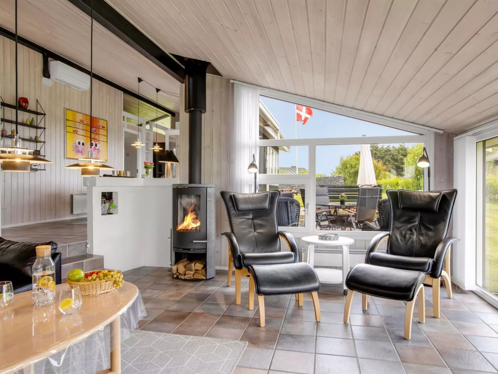 "Tinja" - 700m from the sea-Binnen