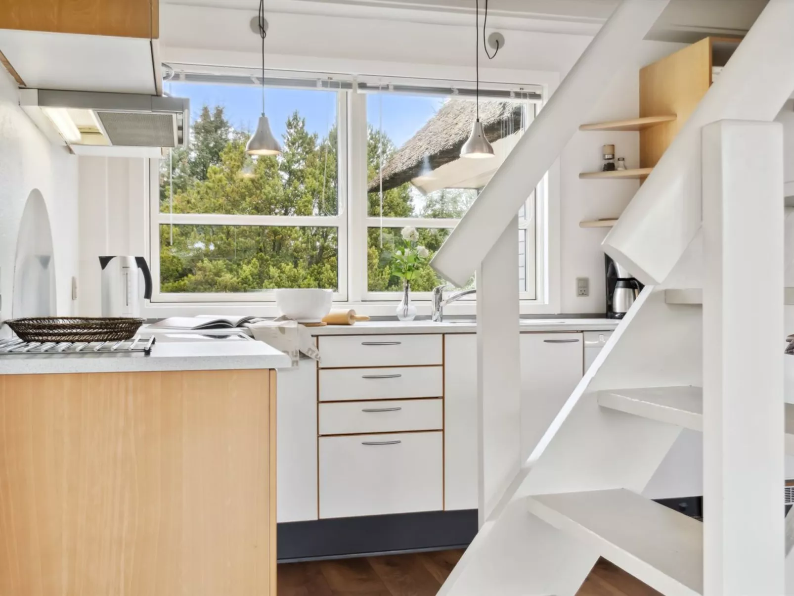 "Andrine" - 700m from the sea-Binnen