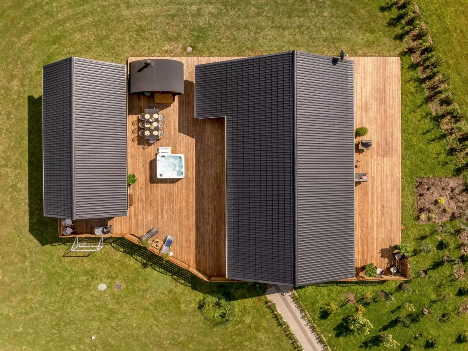 "Gizella" - 500m to the fjord-Buiten