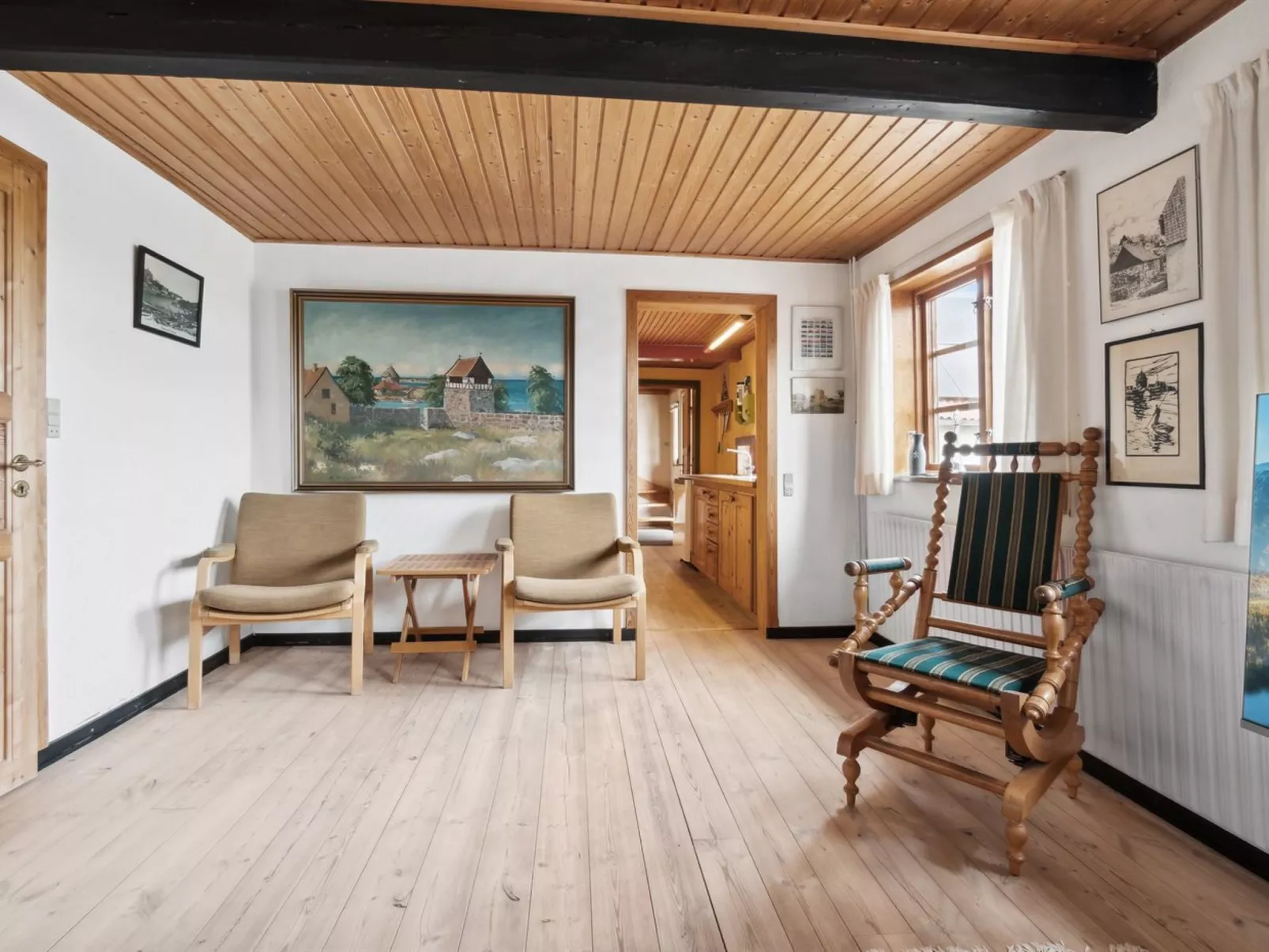 "Helmer" - 3km from the sea-Binnen