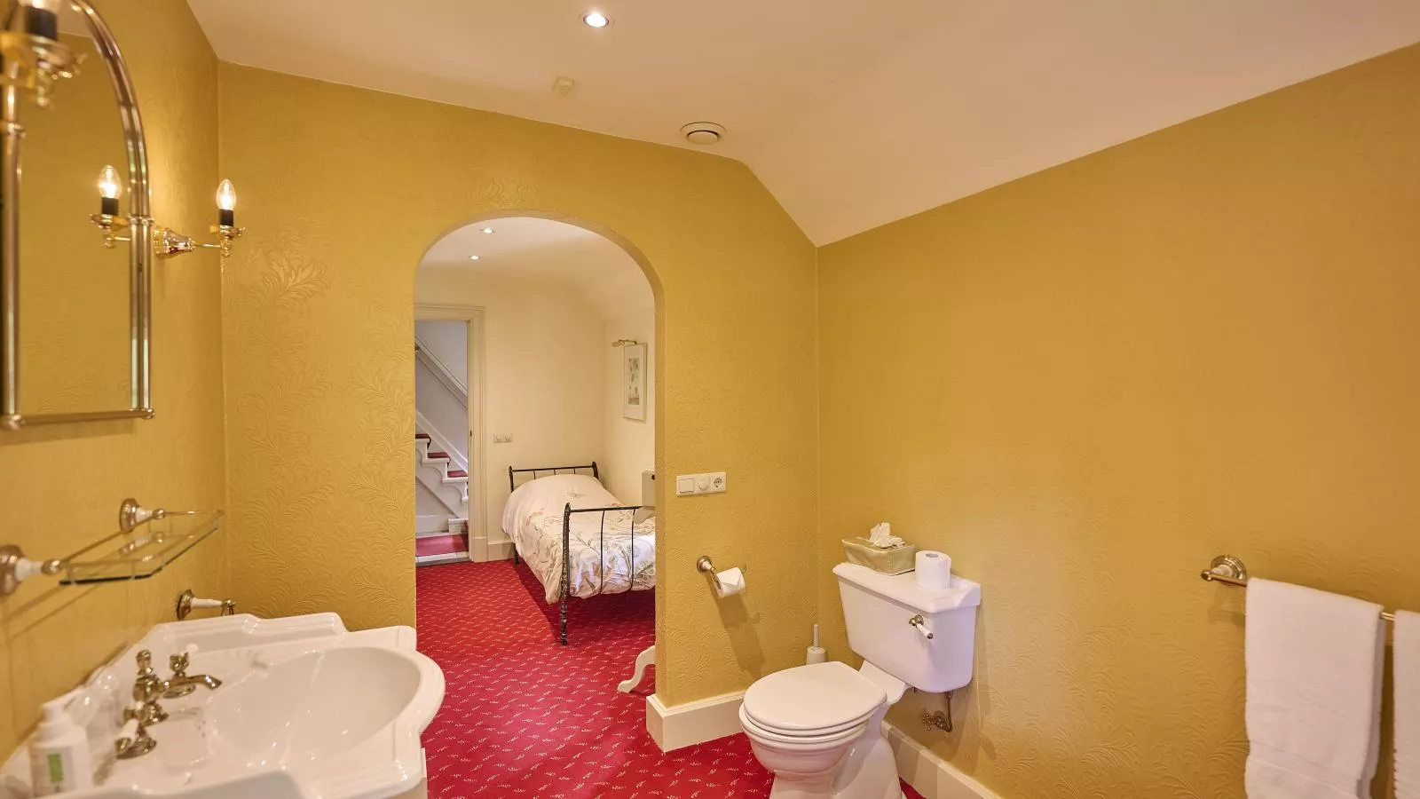 Erve Het Klaashuis-Badkamer