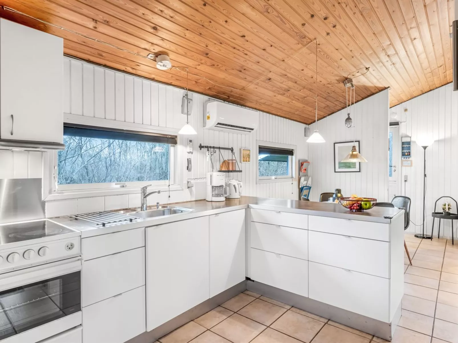 "Barni" - 11km from the sea-Binnen