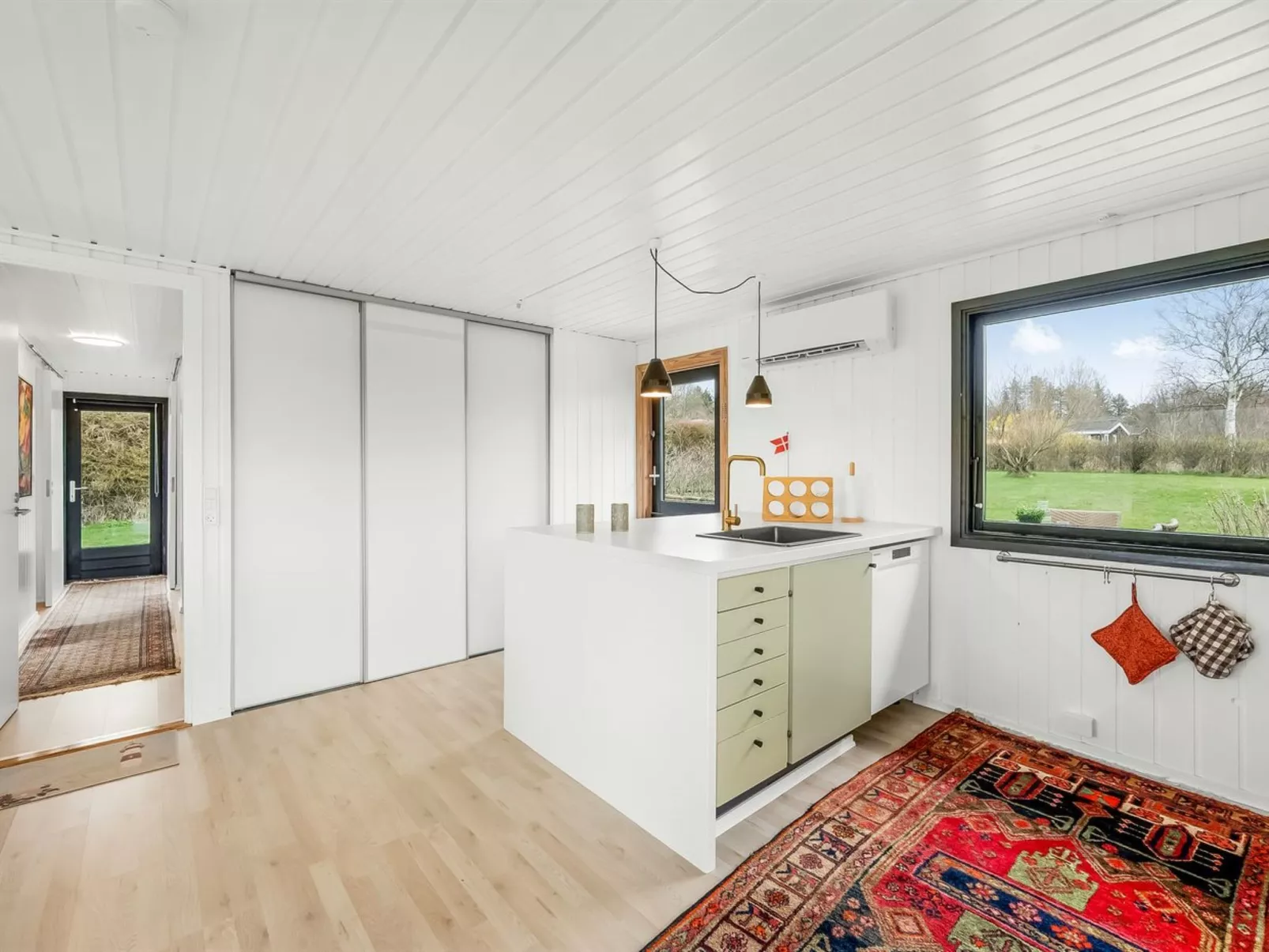 "Jule" - 1.3km to the fjord-Binnen