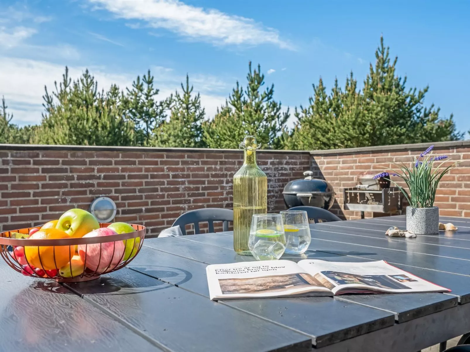 "Adia" - 300m from the sea-Buiten