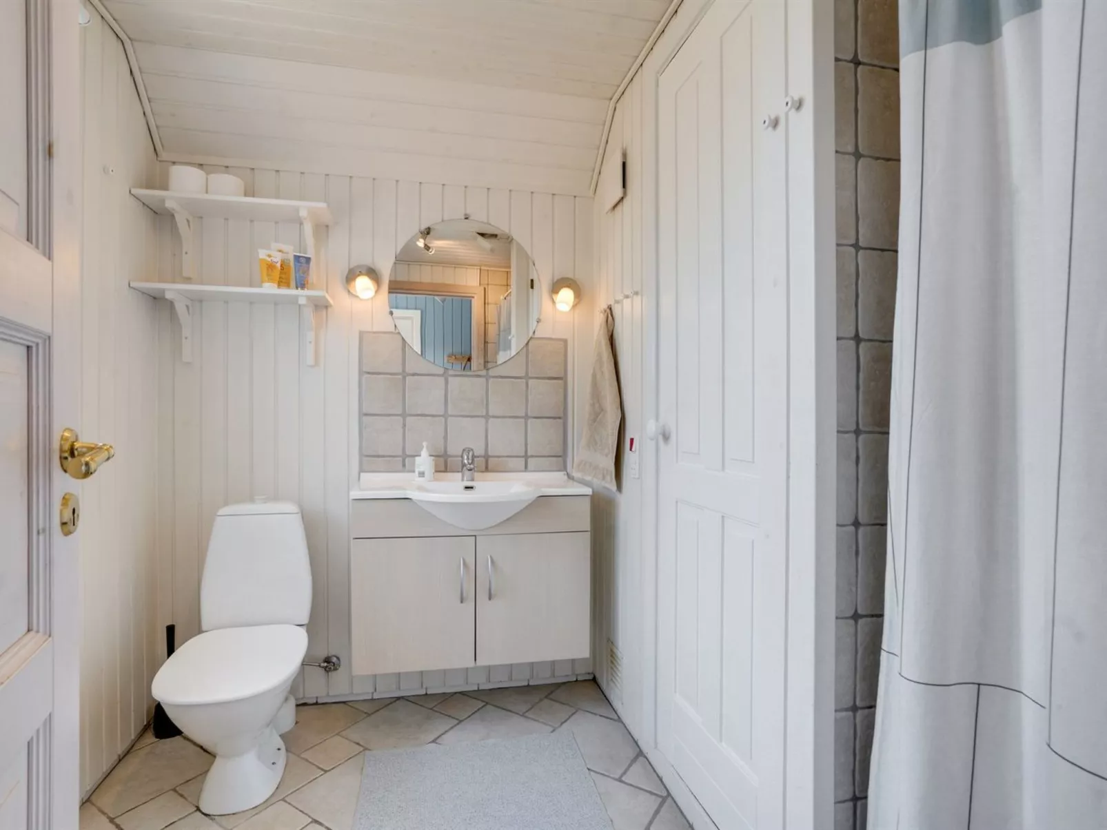 "Sine" - 500m from the sea-Binnen