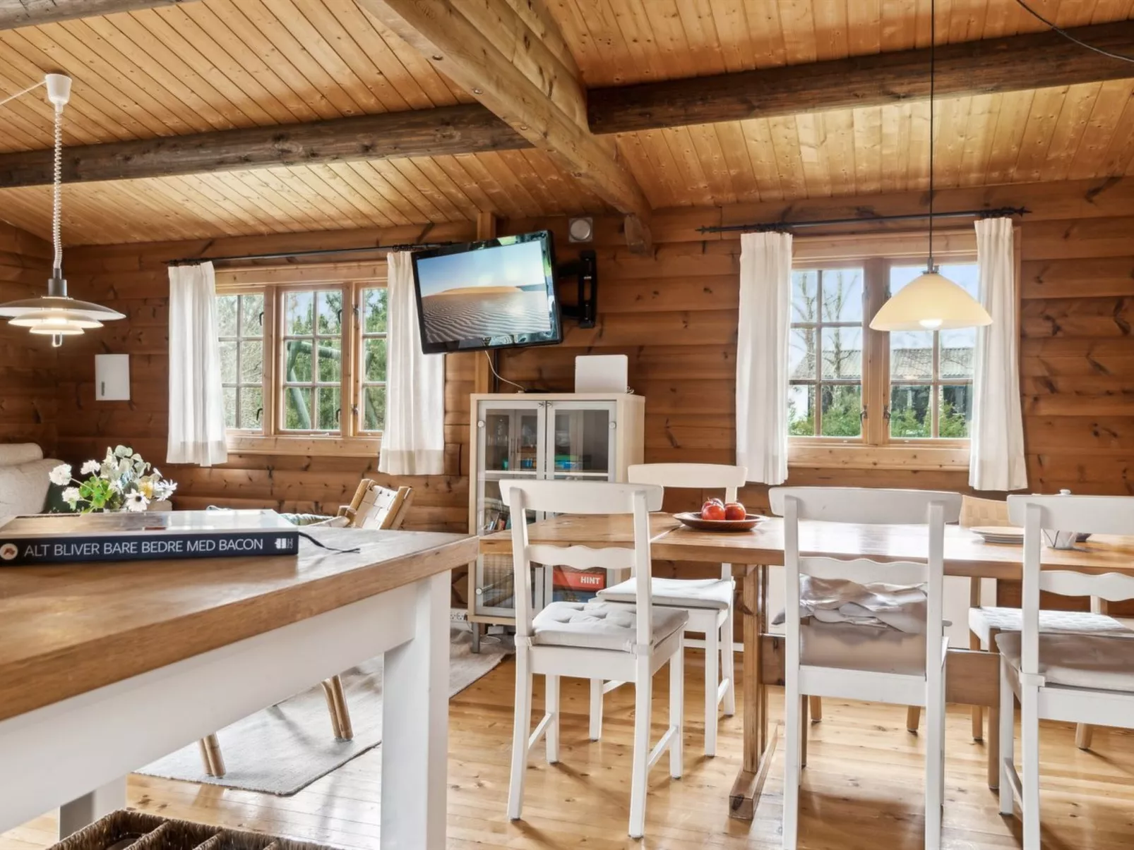 "Ama" - 200m to the fjord-Binnen