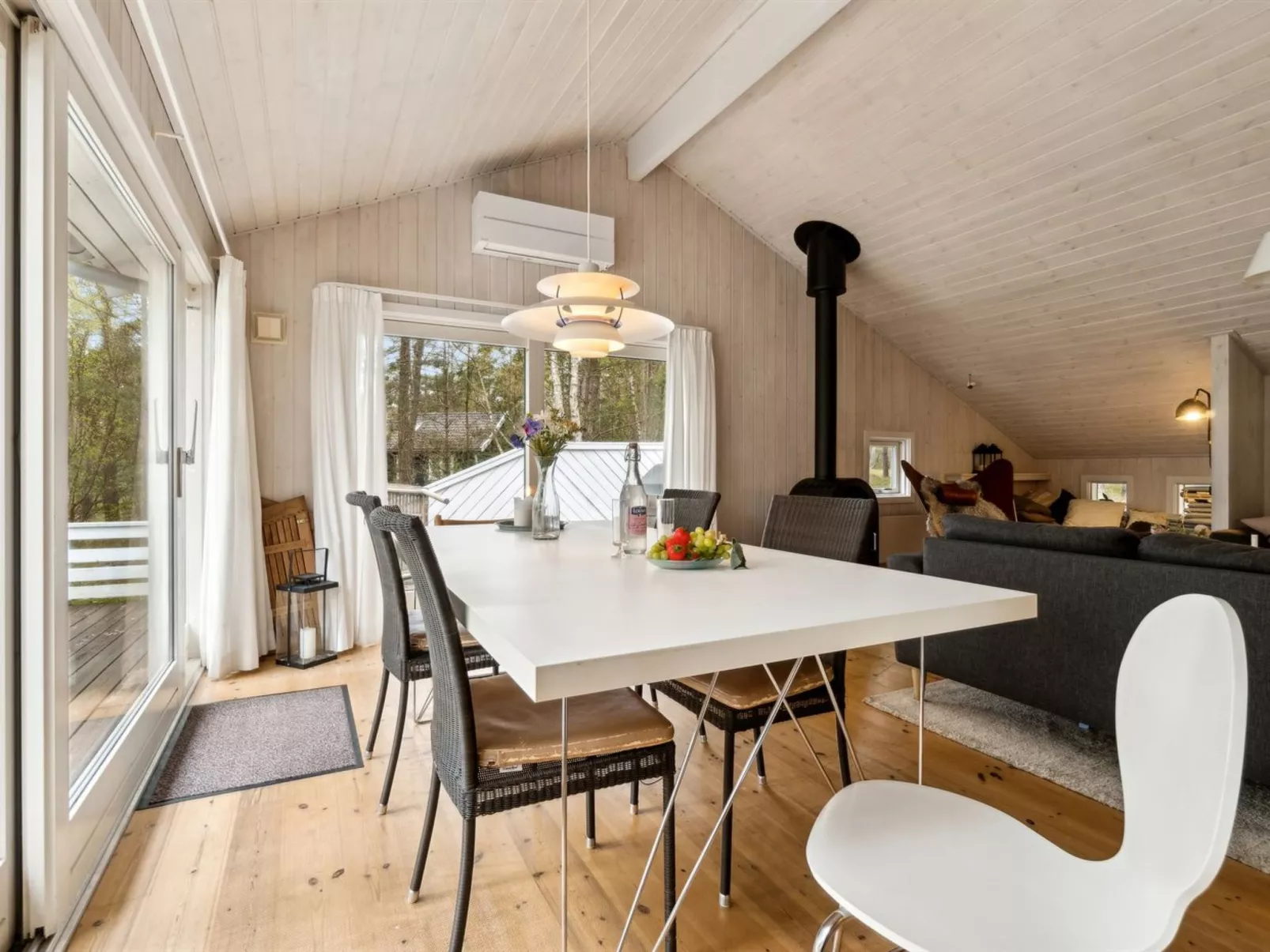 "Tilje" - 800m from the sea-Binnen