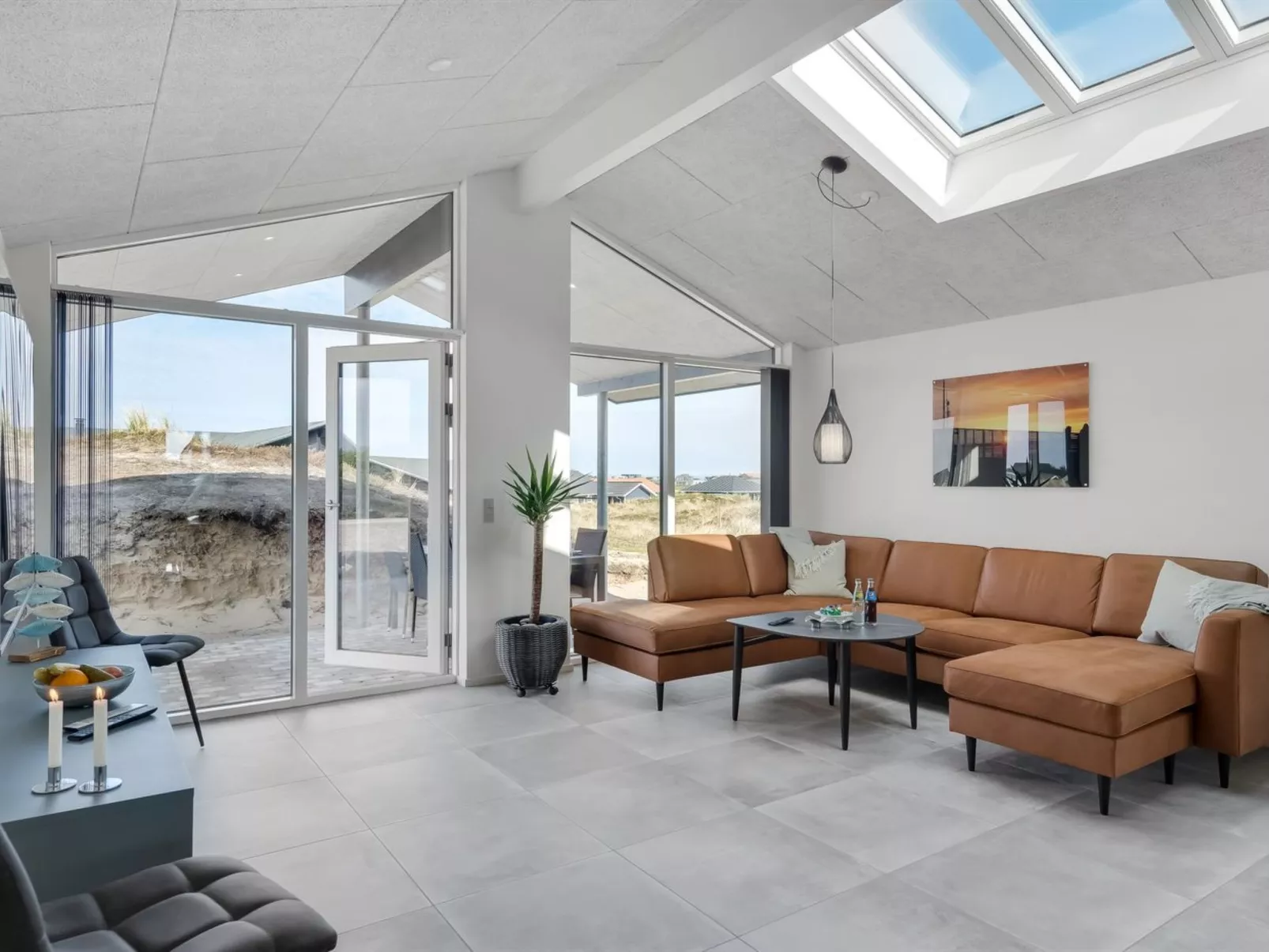 "Helga" - 650m from the sea-Binnen