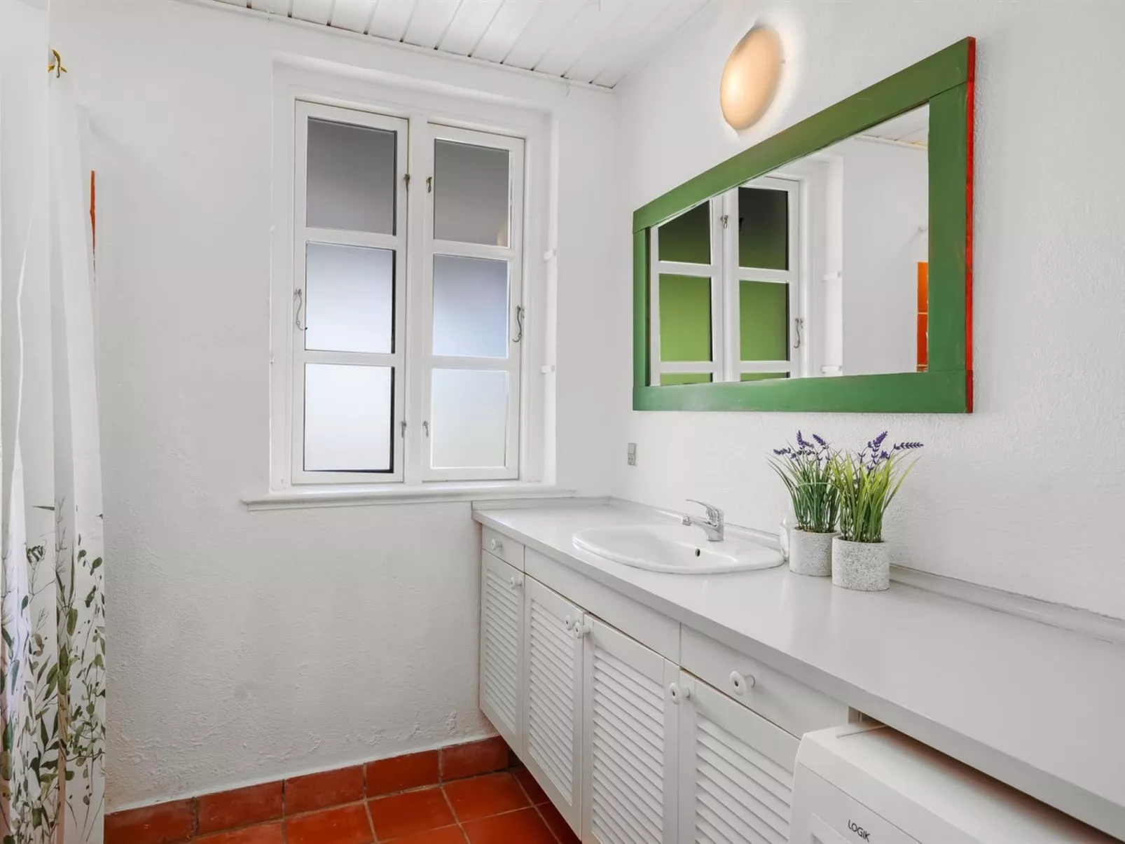 "Ejnarine" - 600m to the fjord-Binnen