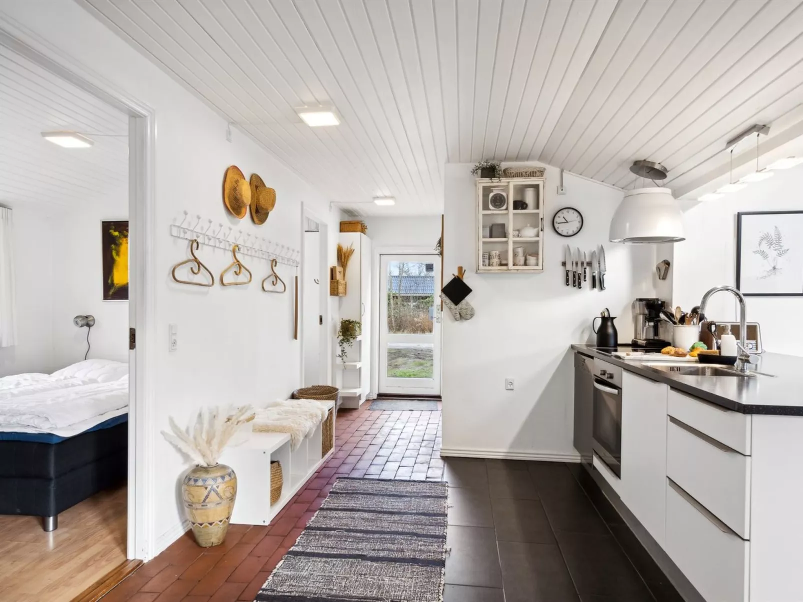 "Hermand" - 3.5km from the sea-Binnen