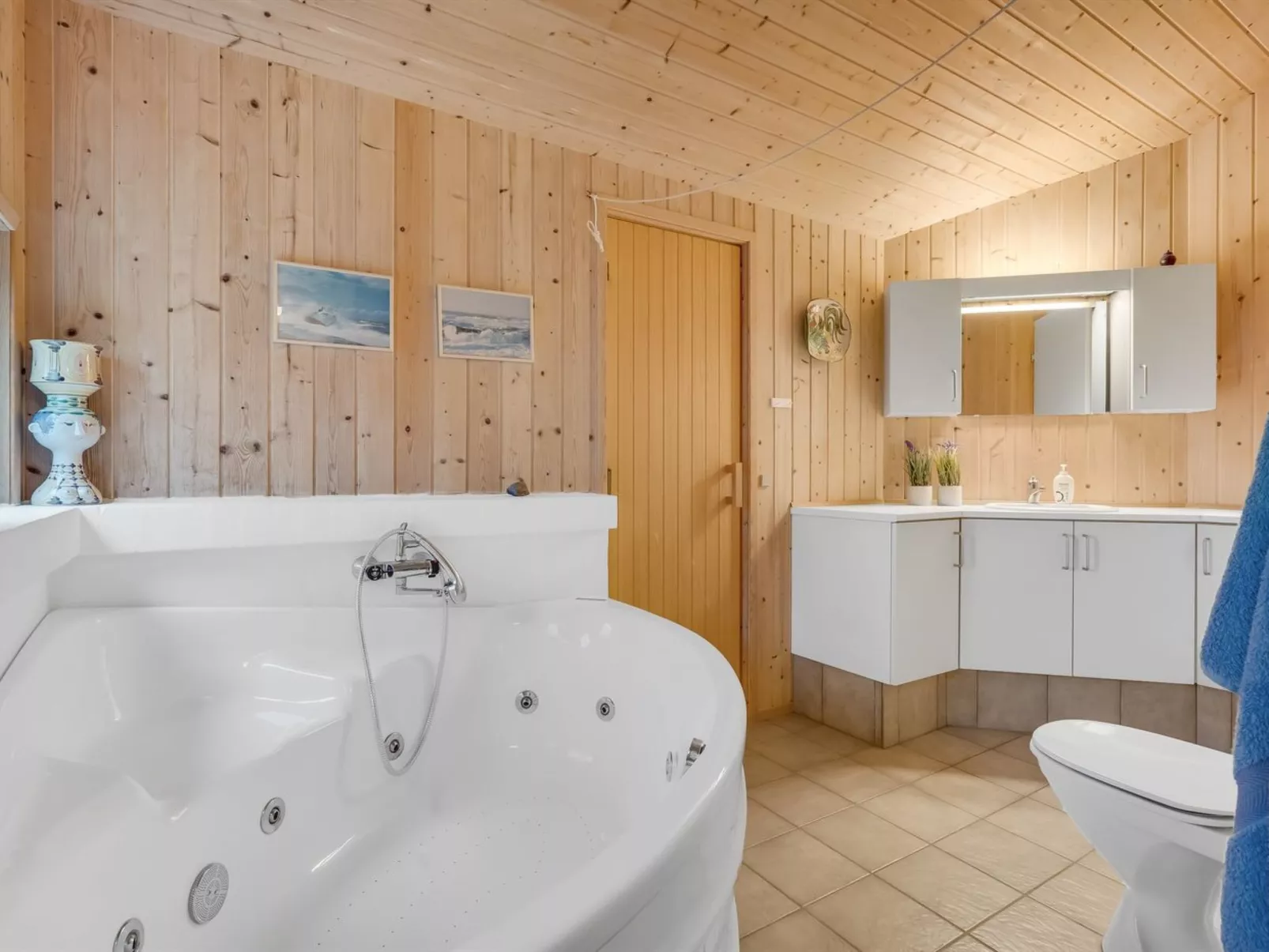 "Sella" - 200m from the sea-Binnen