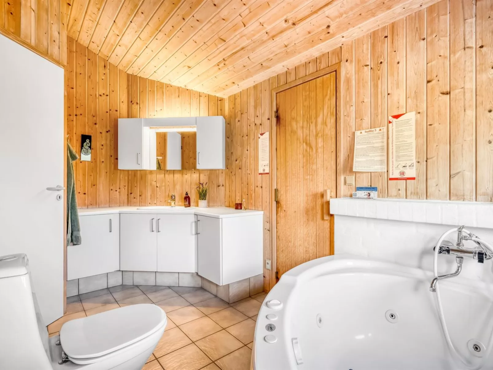 "Elisenda" - 1km from the sea-Binnen